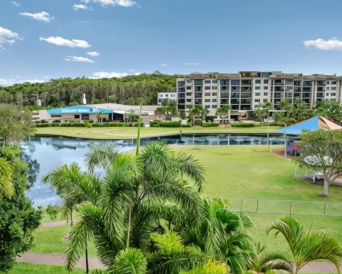 Ocean Boulevard Hotele w: Mooloolaba
