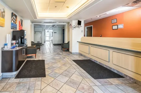 Econo Lodge Отели рядом с достопримечательностью «Black Hills Putt 4 Fun»