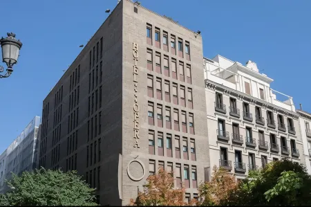 Hotel Opera