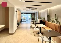Reset (Hotel-Cafe-Coworking)