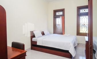 Griya Fatima Mitra RedDoorz Near Ugm