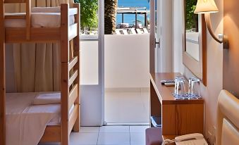Long Beach Hotel & Resort