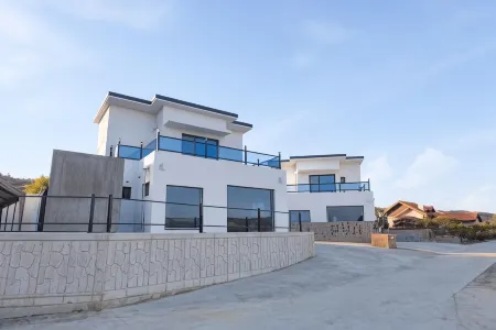 Lets Play here In Gyeongju