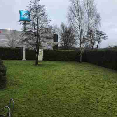 ibis budget L'Isle-Adam Hotel Exterior