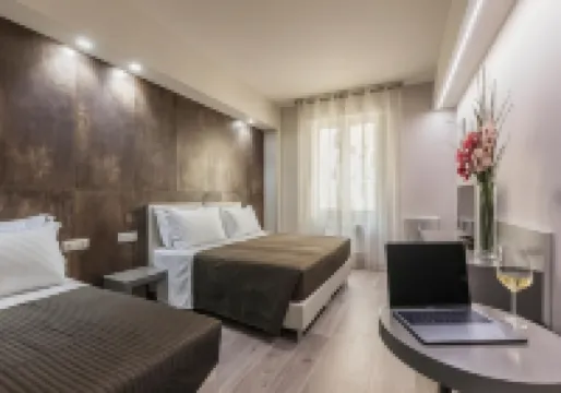Astoria Deluxe Rooms - Desayuno