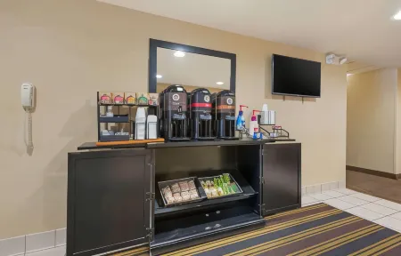 Extended Stay America Suites - Princeton - South Brunswick Отели в г. Monmouth Junction