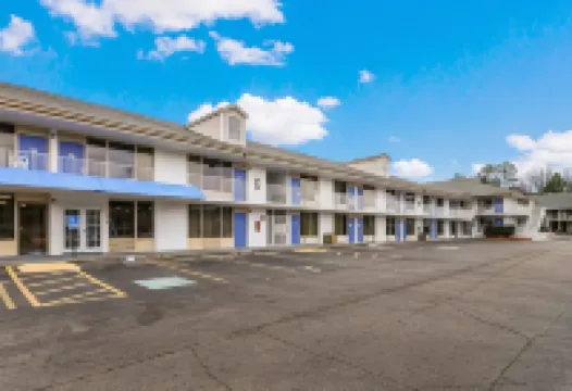 Motel 6 Lagrange, GA