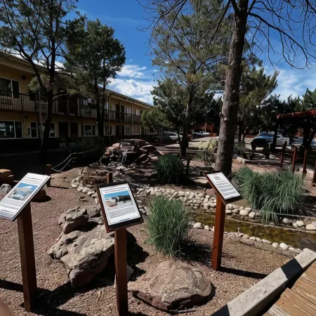 Navajo Nation Inn