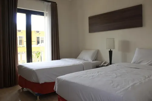 Mega Bintang Sweet Hotel 2 - Kolam Renang