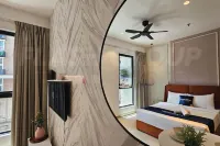 Paxtonz Premium Suites Petaling Jaya