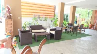 Kesorn Boutique Residence at 8 Riew