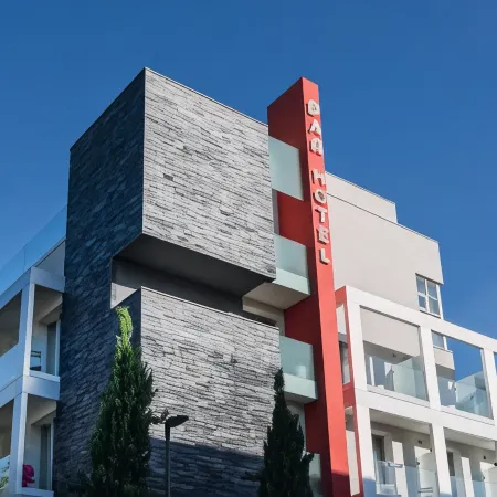 Dan Hotel