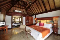 소피텔 무레아 라 오라 비치 리조트 Green Pearl Golf Course Moorea 주변 호텔
