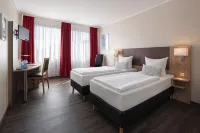 Hotel Berliner Bär Tempelhof/템펠호프 호텔
