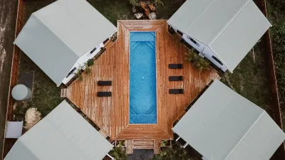 찰리스 빌라  호텔