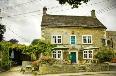 Neeld Arms Hotels in Badminton