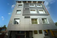 Hotel Red Apple Near Railway Station Chandigarh - 3 ดาว