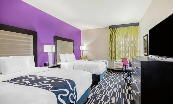La Quinta Inn & Suites by Wyndham McAllen Convention Center