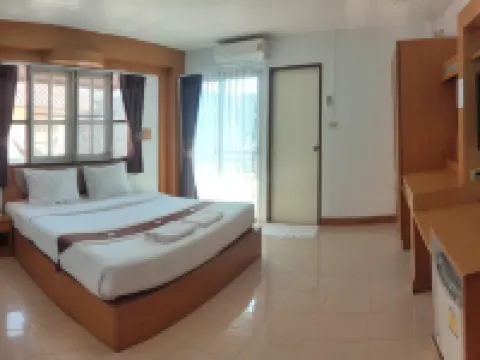 โรงแรม อารีน่ารีสอร์ท อุตรดิตถ์ โรงแรมในอุตรดิตถ์