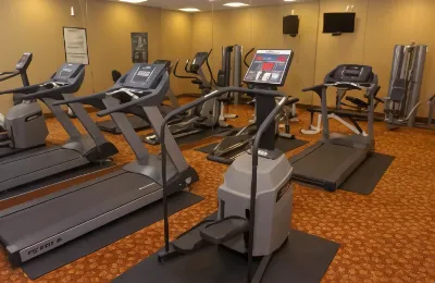DoubleTree by Hilton Owatonna Hotels in Owatonna