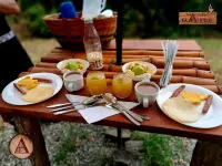 Magno Glamping Hotels in Tenza