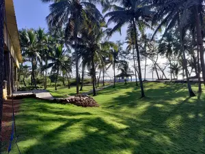Varca Palms Beach Resort