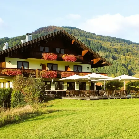 Deva Hotel-Restaurant Fischerwirt Inklusive Chiemgau Card