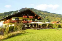 Deva Hotel-Restaurant Fischerwirt Inklusive Chiemgau Card Hotels in Ruhpolding