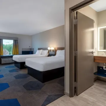 Microtel Inn & Suites by Wyndham Winchester