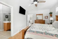 Spacious Kitchen and Cozy Fireplace - Delightful Family Haven