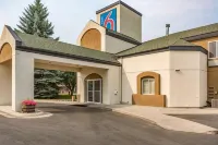 Motel 6 Bozeman, MT - vasca da bagno