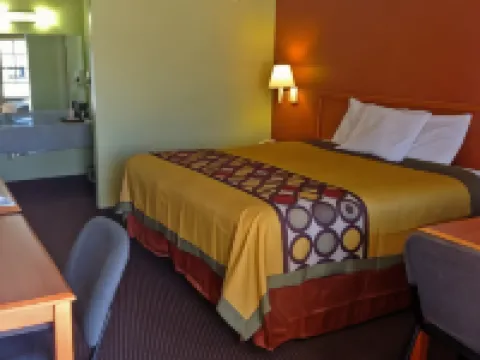 Americas Best Value Inn Pryor Hotels in Pryor