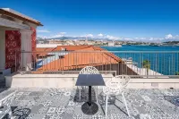 Galeria Valeria Seaside Downtown - Mag Quaint & Elegant Boutique Hotels - con vista mare