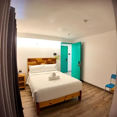 El Puerto Boracay Shore
