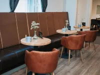 Alpenglühen Smart Hotel Hotels in Olching