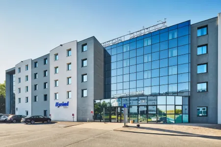 Kyriad Poitiers - Jules Verne Site du Futuroscope