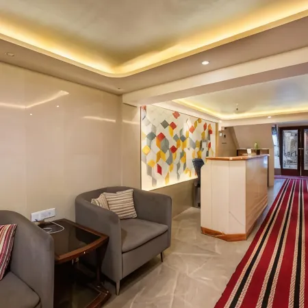 Hotel Balwas Отели рядом с достопримечательностью «Центральный железнодорожный вокзал Мумбаи»