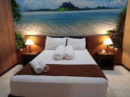 Hotel Mekar Jaya Pati Отели в г. Pati Regency