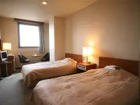 فندق كيميديرونسن هانانويو جاردن هاياشي فنادق في كاينان