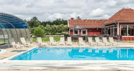 Best Western Hotel Vrigstad Отели в г. Savsjo