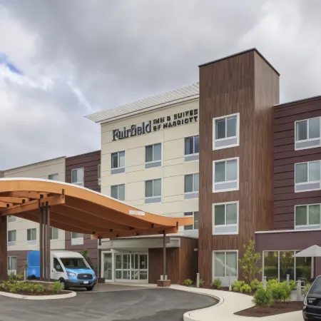Fairfield Inn & Suites Philadelphia Valley Forge/Great Valley Отели в г. Деволт