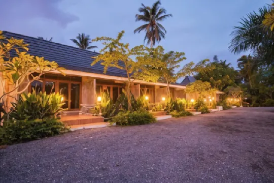 Ruean Thai Nai Bang by Pansak Resort