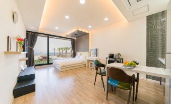 Yeosu the Island Looks Pension