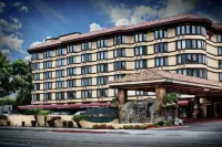 Historic Santa Maria Inn