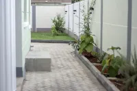 Luxury Home with enough room for family. Rooftop dining with views.