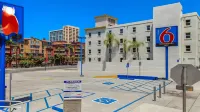 Motel 6 San Diego, CA - Downtown