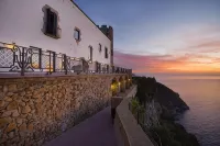 El Far Hotel Restaurant Hotels in Palafrugell