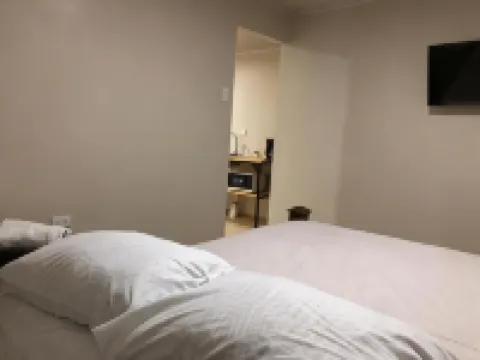 Rivera Family Airport Apartments