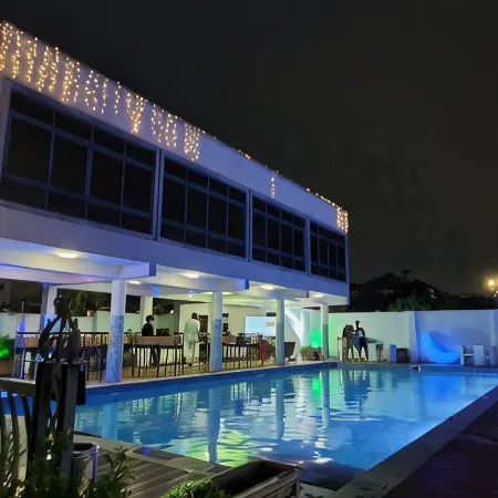 Canwin Hotel