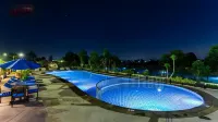 Platinum Hotel & Convention Hall Balikpapan - Beach